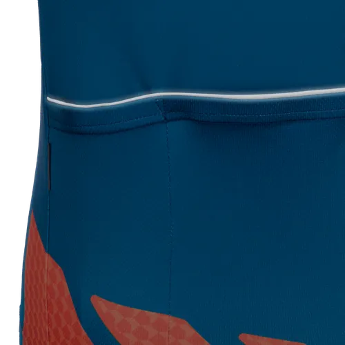 Optional: Large Reflective Piping