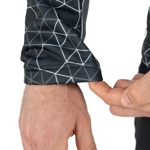 Ergonomic Arm Shape